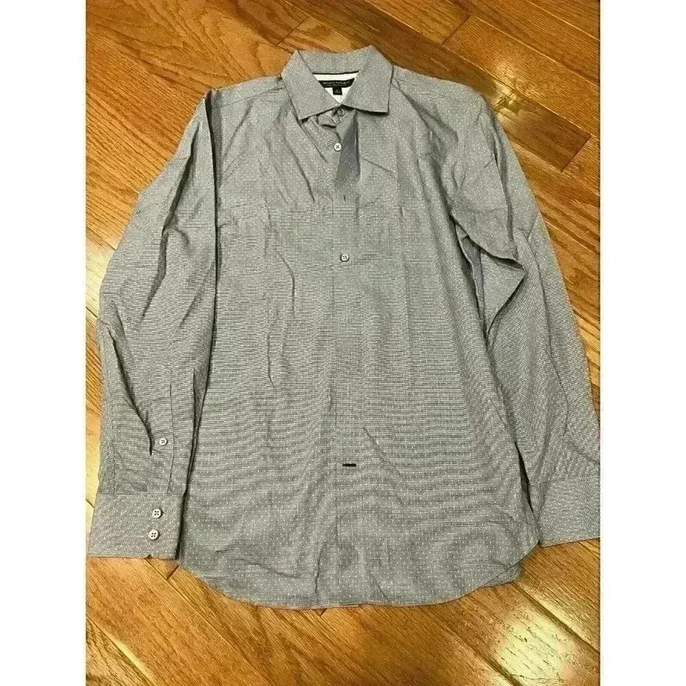 Banana Republic Non Iron Slim Fit Small Button Up Mens Dress Shirt‎